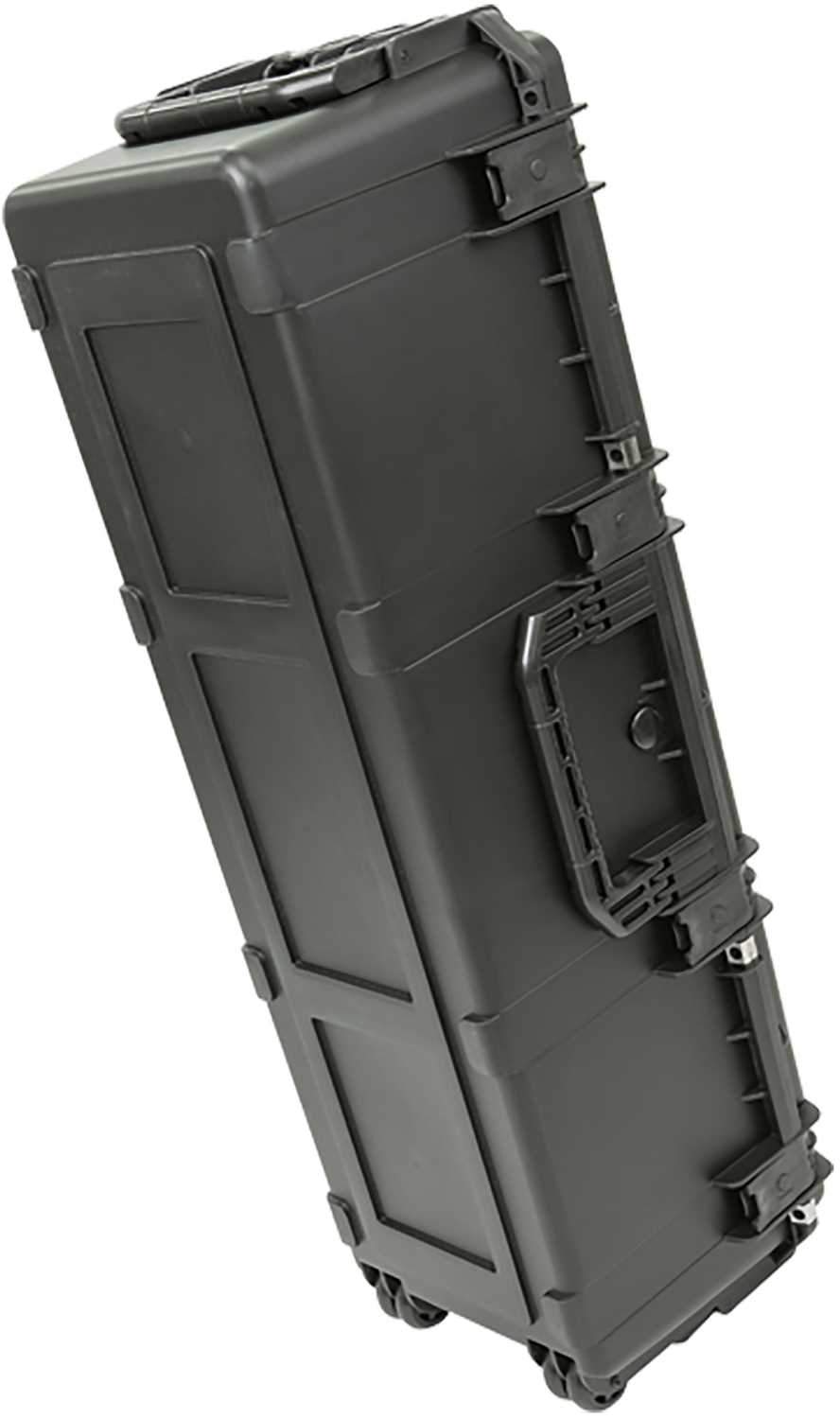 SKB iSeries 4213-12 Case with 2x Think Tank Dividers