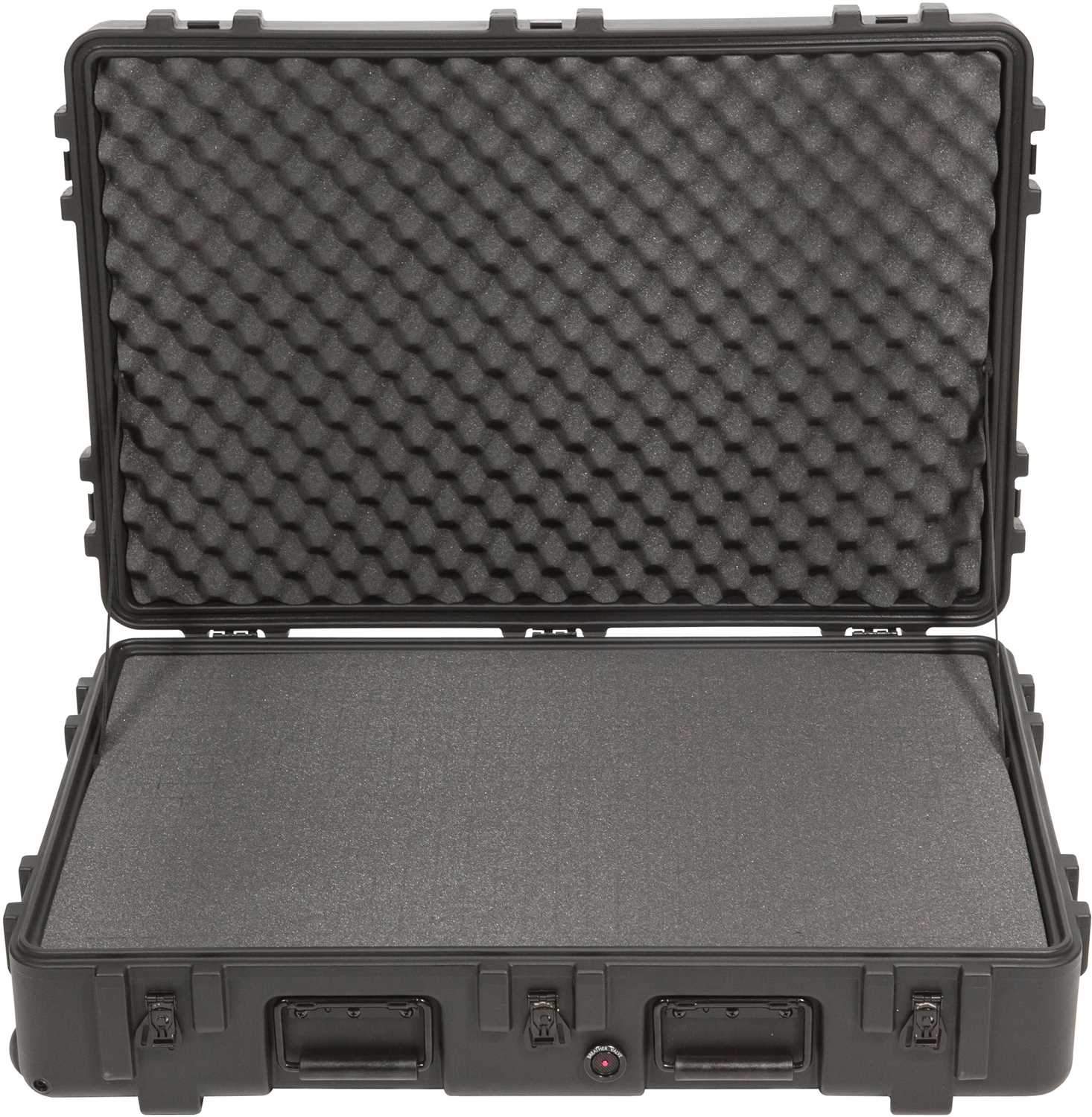 SKB 3R3221-7B-EW 32X21X7 Utility Case with Wheels